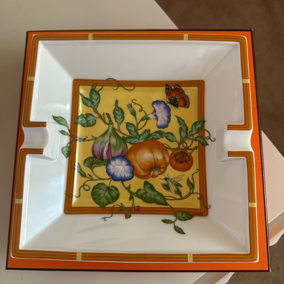 Hermès Porcelain Pumpkin's Ashtray - Picture 2 of 11
